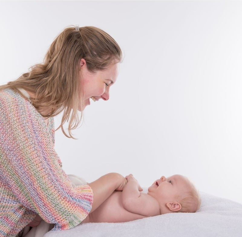 Babymassage Olijfje - Hoofdfoto