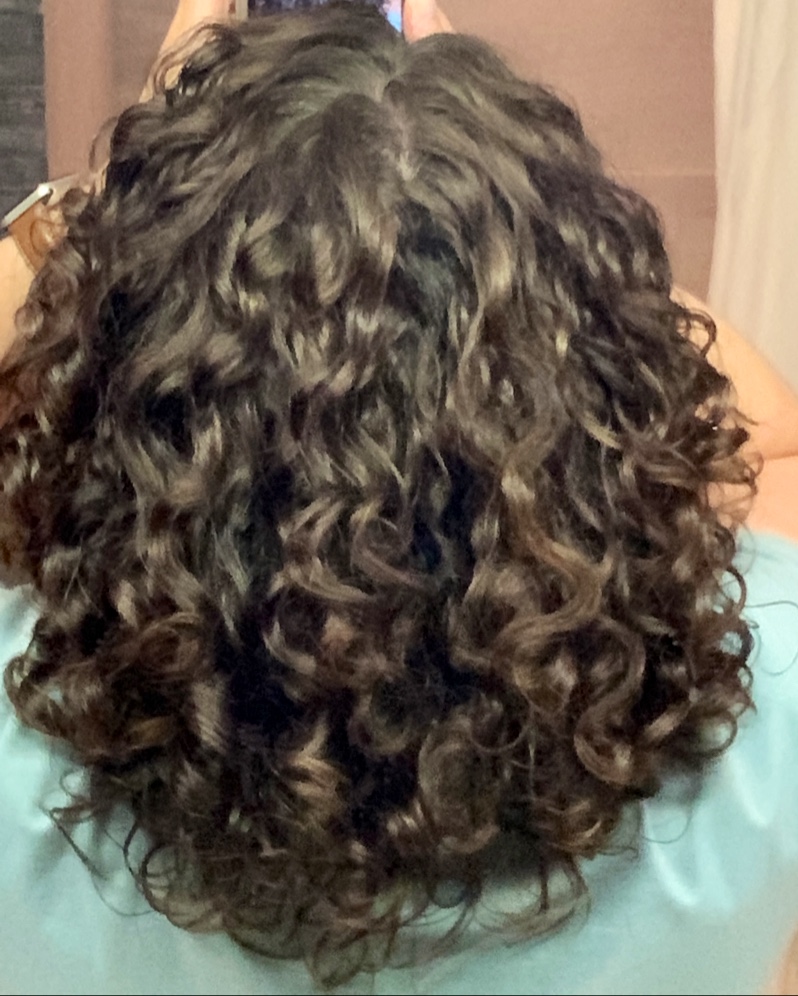 CurlyAmaze | Krullenkapper | Head Spa | HeadSpa | CG-Methode | TryShy & DevaCut | Ambulant Haircare@Yours - Hoofdfoto