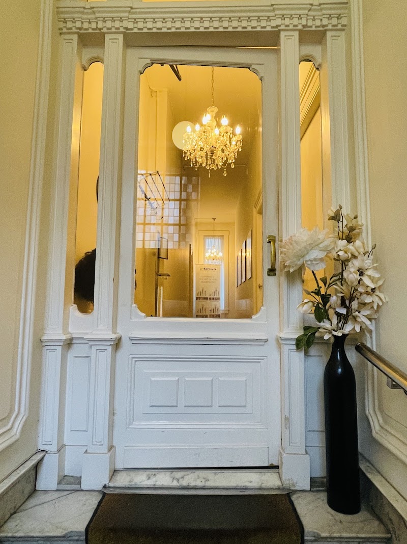 saranya wellness and beauty - Hoofdfoto