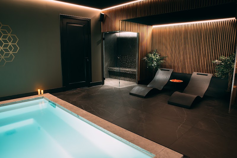 XCLUSIVE SPA | PRIVÉ SAUNA | PRIVÉ SPA | STOOMBAD | FINSE SAUNA | WHIRLPOOL |RELAX CENTER NEDERLAND - Hoofdfoto